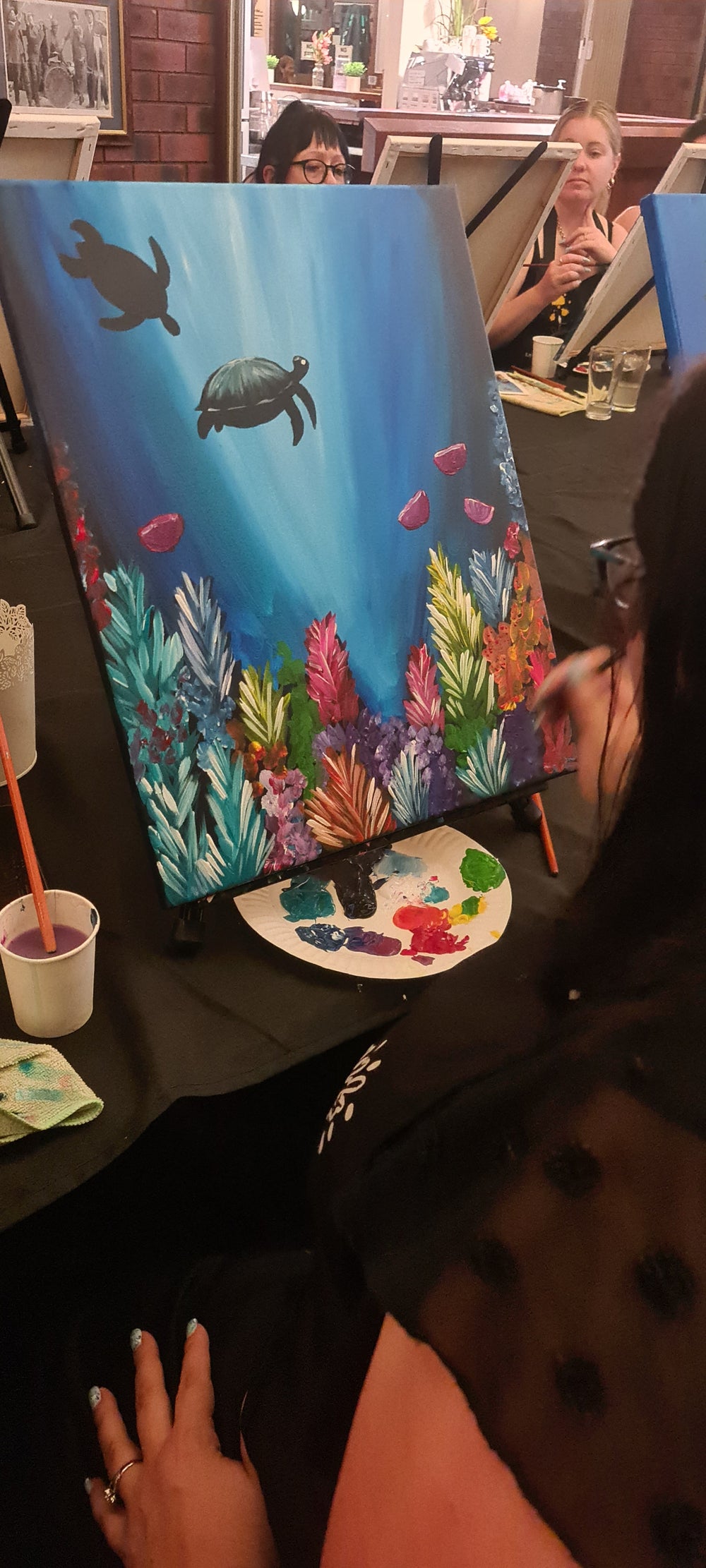 Brushes N Bubbly